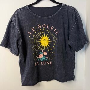 Caution to the Wind “Le Soleil La Lune” Celestial Graphic Crop Tee – Loose Look